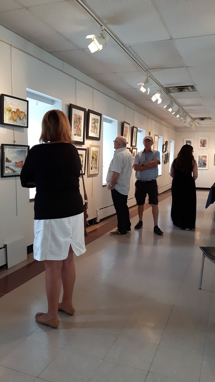 Rose Art | 216 Bd Ste Rose, Laval, QC H7L 1L6, Canada | Phone: (450) 625-7925