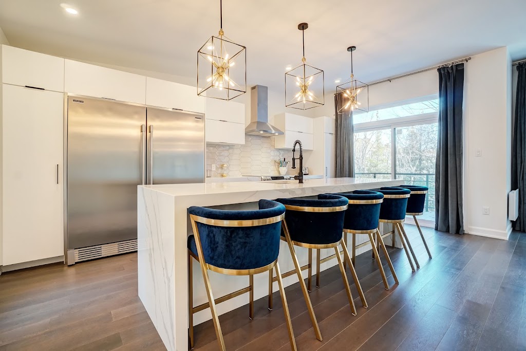 The Lakeside Getaway on McGregor Lake | 7 Chem. du Littoral, Les Collines-de-lOutaouais, QC J8N 0K6, Canada | Phone: (613) 223-5857