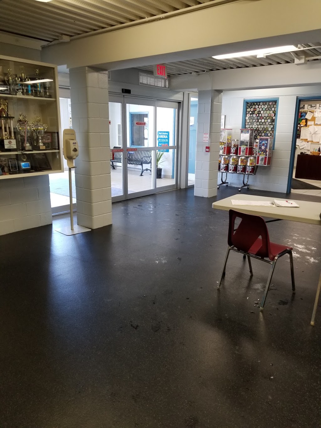 Port Stanley Arena & Community Centre | 332 Carlow Rd, Port Stanley, ON N5L 1B6, Canada | Phone: (519) 782-3072
