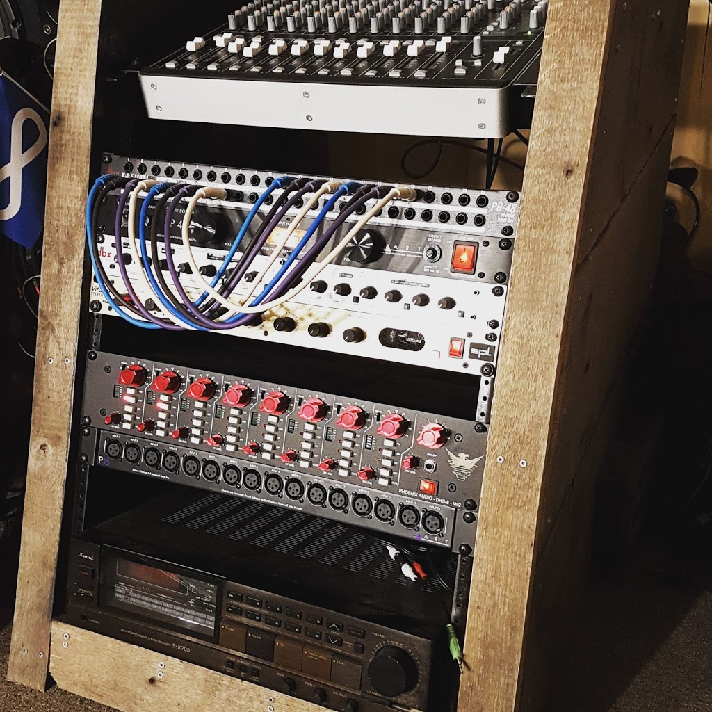 Sturgeon Recording Studios | 32 Dunbar Dr, Fenelon Falls, ON K0M 1N0, Canada | Phone: (705) 934-0324