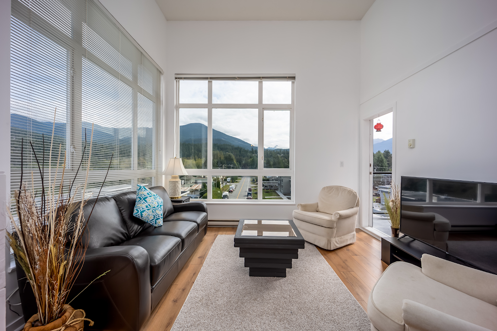 Vancouver Real Estate Photo | 3980 Carrigan Ct, Burnaby, BC V3N 4S6, Canada | Phone: (604) 366-7441