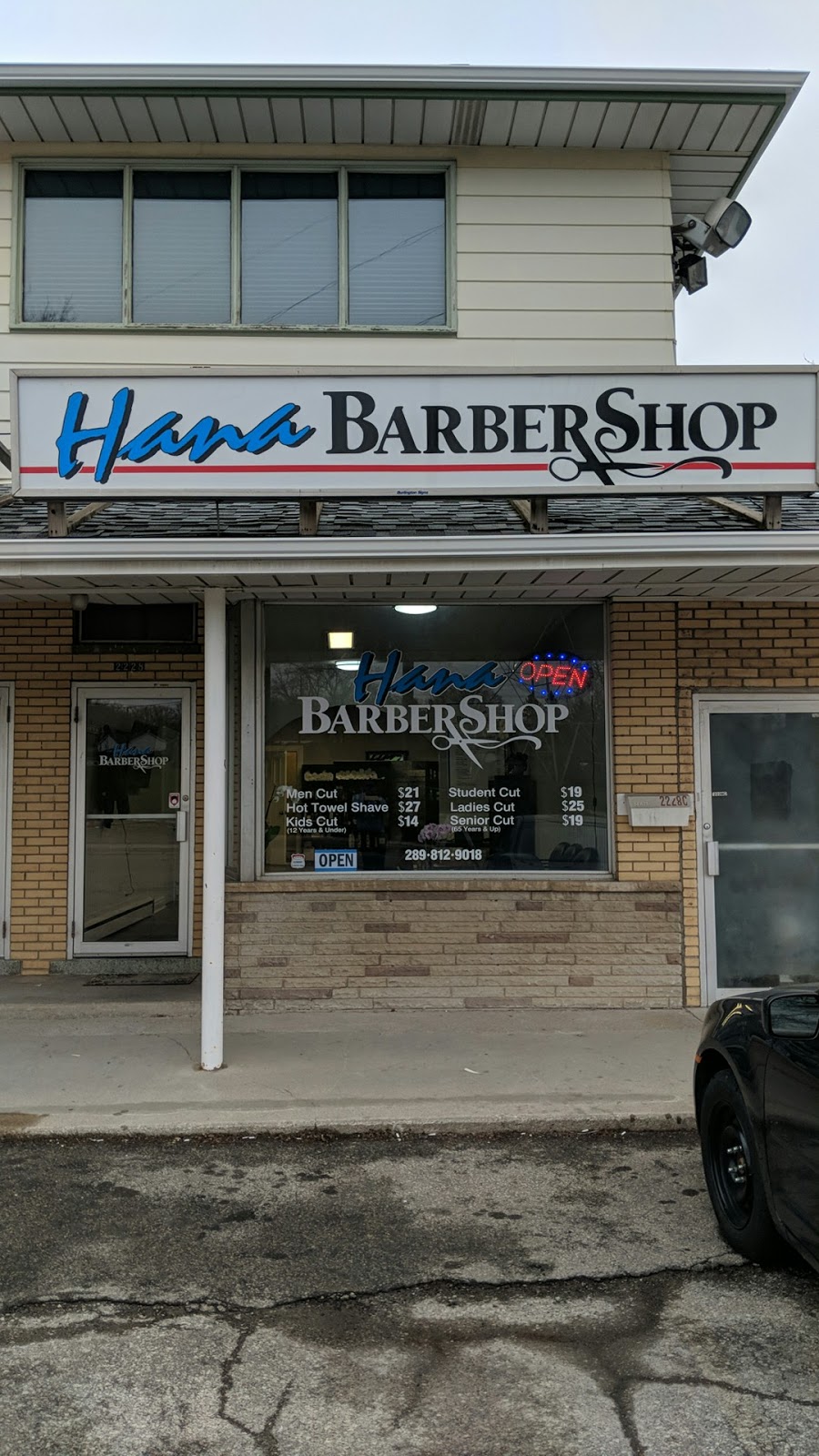 Hana Barbershop | hair care | 2228 Mountainside Dr, Burlington, ON L7P 1B5, Canada | 2898129018 OR +1 289-812-9018