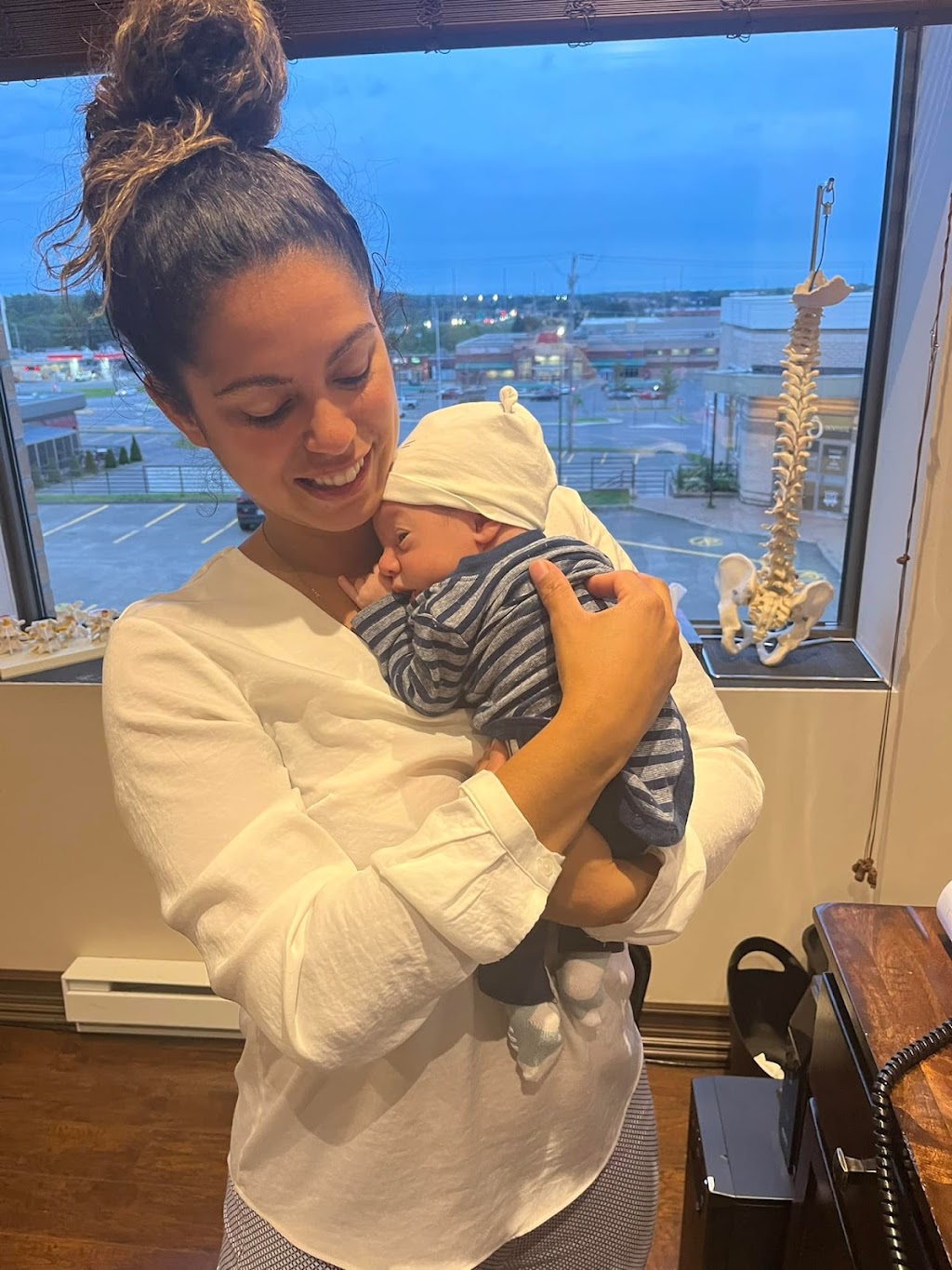 Dre Renée Farand, Chiropraticienne | 17 Bd de la Salette suite 2, Saint-Jérôme, QC J5L 2H8, Canada | Phone: (450) 848-2750