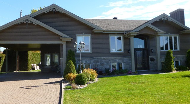 Gouttieres Gilbert | 425 Rue Saint-Georges, Thetford Mines, QC G6H 4S7, Canada | Phone: (418) 334-0420