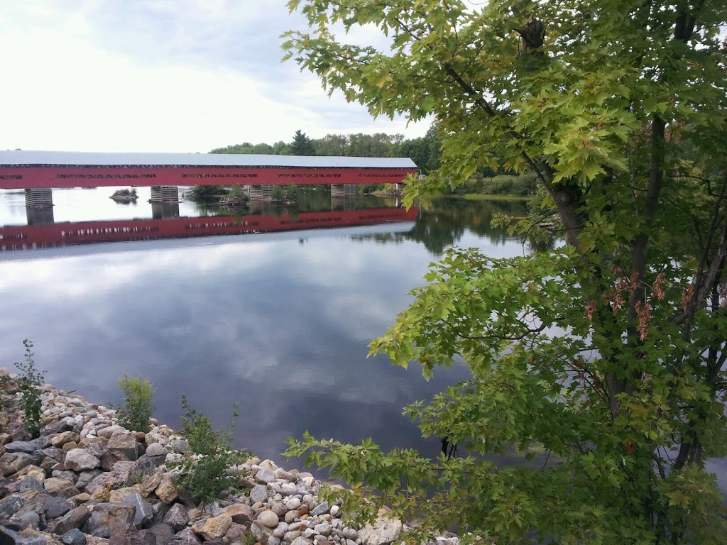 George Bryson House | 314 QC-148, Mansfield-et-Pontefract, QC J0X 1R0, Canada | Phone: (819) 683-1132
