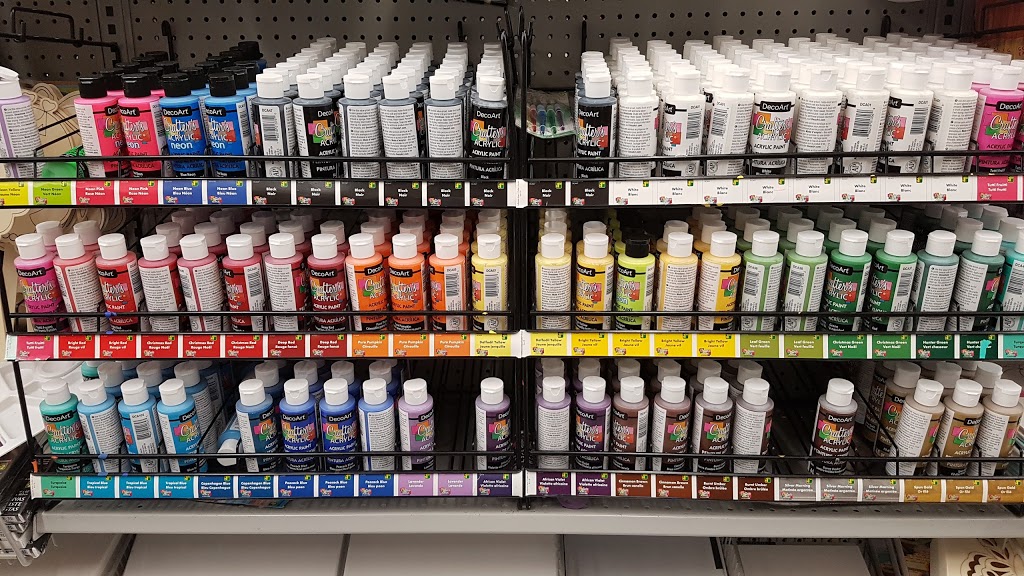 Dollarama | Thames-Lea Plaza, 603 Grand Ave W, Chatham-Kent, ON N7L 1C5, Canada | Phone: (519) 360-3226