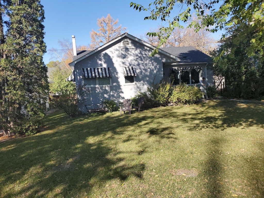 Cover Tight Roofing & Exteriors | 127 Lennox Ave, Winnipeg, MB R2M 1B3, Canada | Phone: (204) 290-8540