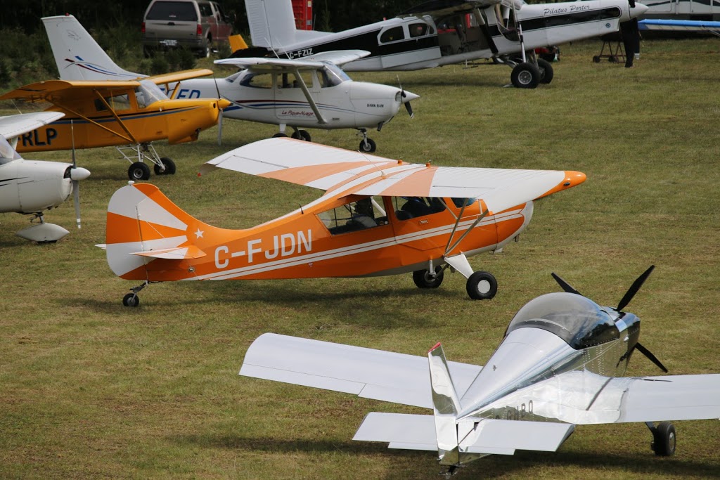 Aerodrome Saint-Bernard de Lacolle | 284 Rang Fisher N, Saint-Bernard-de-Lacolle, QC J0J 1V0, Canada | Phone: (450) 246-3389