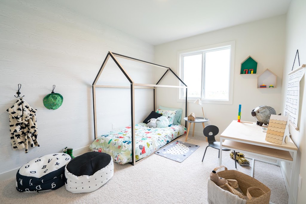 Cantiro Homes in Rosenthal | 8331 224 St NW, Edmonton, AB T5T 5X7, Canada | Phone: (587) 906-8574