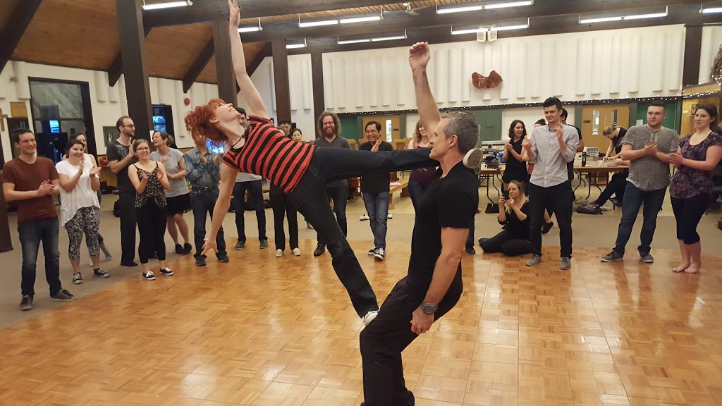 Suburban Swing | 33676 St Olaf Ave, Abbotsford, BC V4X 1T6, Canada | Phone: (604) 308-3662