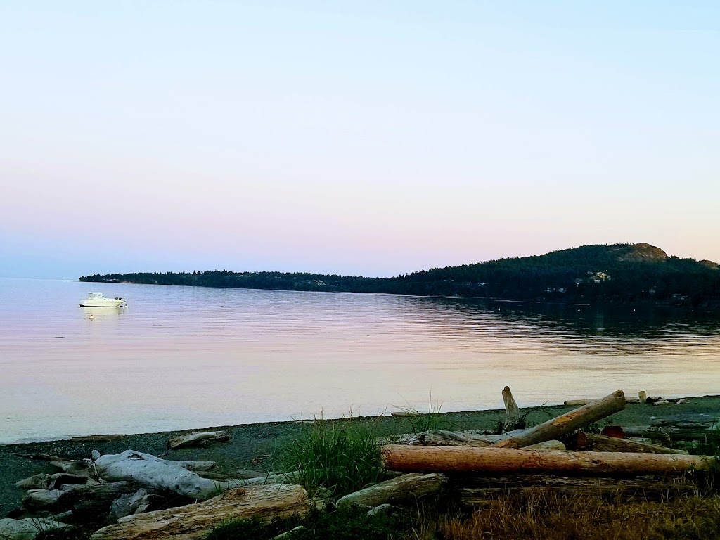 Agate Park | 2M1, 5179 Agate Ln, Victoria, BC V8Y 2M1, Canada
