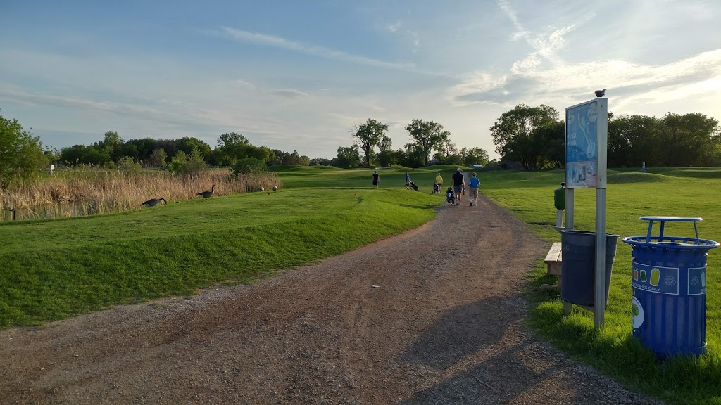 Shooters Family Golf Centre and Restaurant | 2731 Main St, Winnipeg, MB R2V 4T2, Canada | Phone: (204) 339-2326