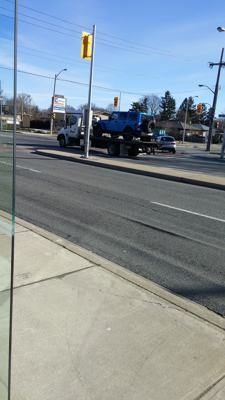 Westway Park | 175 The Westway, Etobicoke, ON M9P 2C2, Canada | Phone: (416) 338-4386