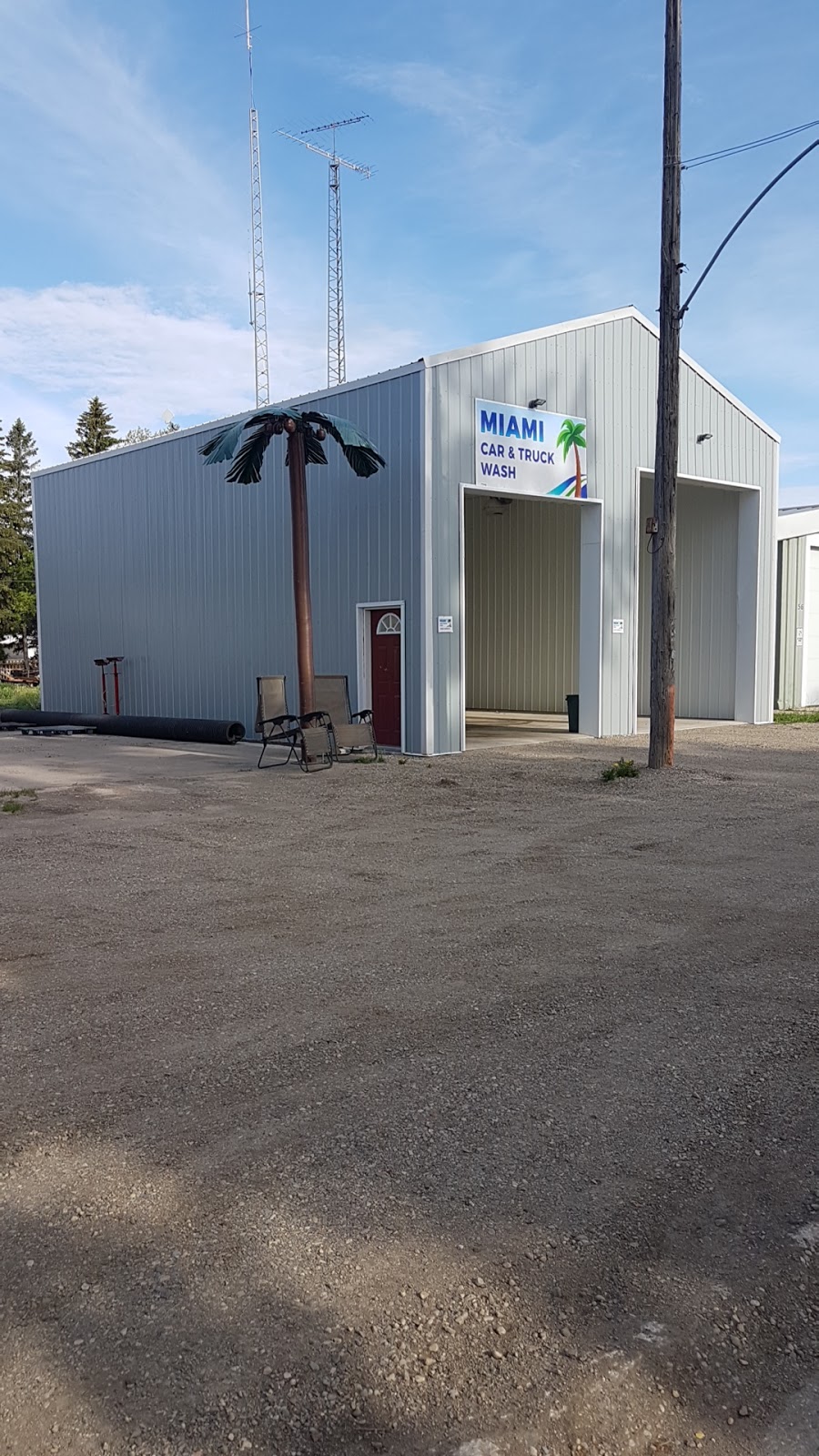 Miami Manitoba Car Wash | 54 3 St, Miami, MB R0G 1H0, Canada | Phone: (204) 332-2489