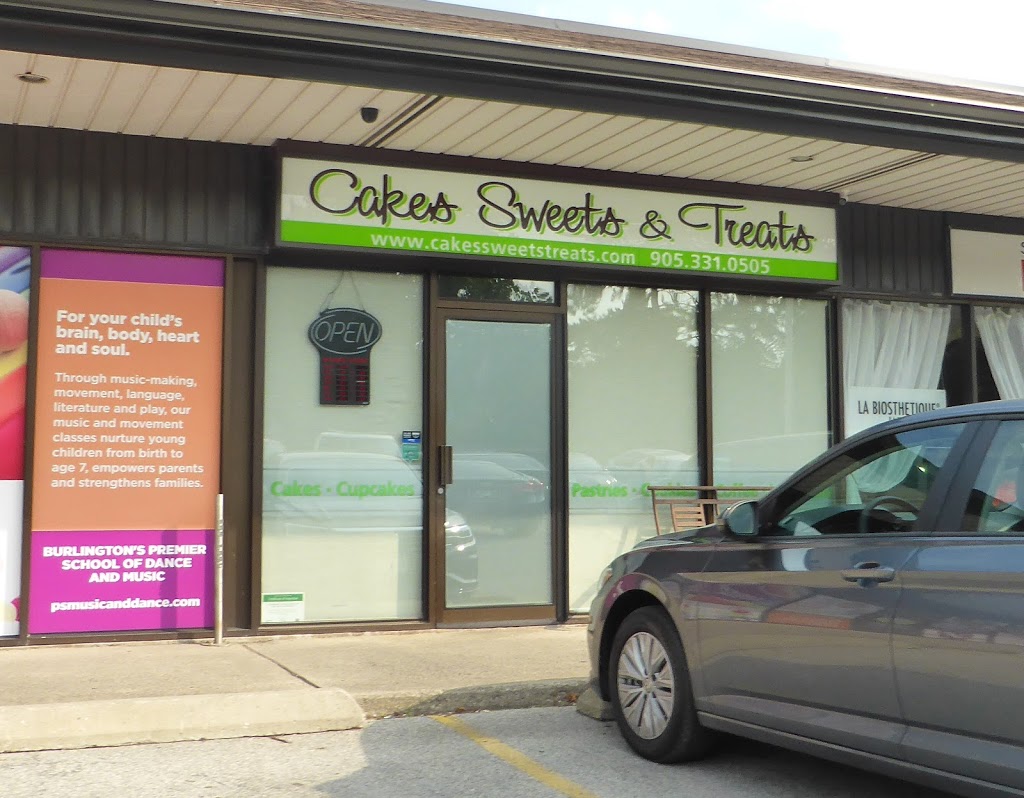 Cakes Sweets & Treats | 1600 Kerns Rd #3, Burlington, ON L7P 3G9, Canada | Phone: (905) 331-0505
