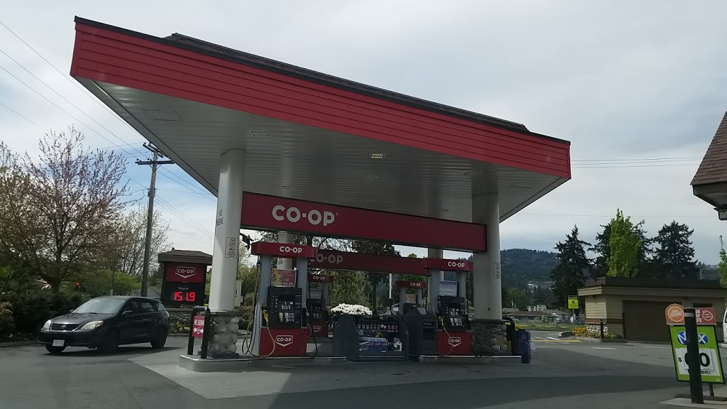 Peninsula Co-op Gas & Convenience Centre | 894 Goldstream Ave, Victoria, BC V9B 2X9, Canada | Phone: (250) 478-7728