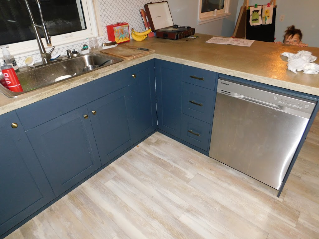 Medleys Kitchens and Blinds | 1939 Kenwick St, Brights Grove, ON N0N 1C0, Canada | Phone: (226) 349-0238