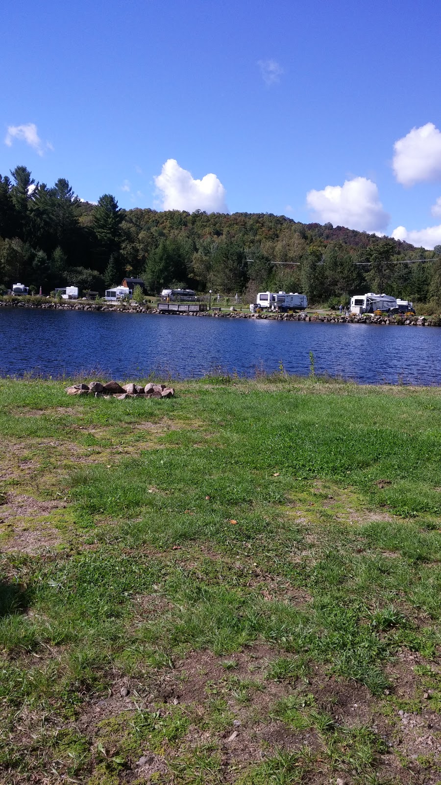 Camping St-Michel | 6725 Route Principale, Wentworth-Nord, QC J0T 1Y0, Canada | Phone: (450) 533-1093