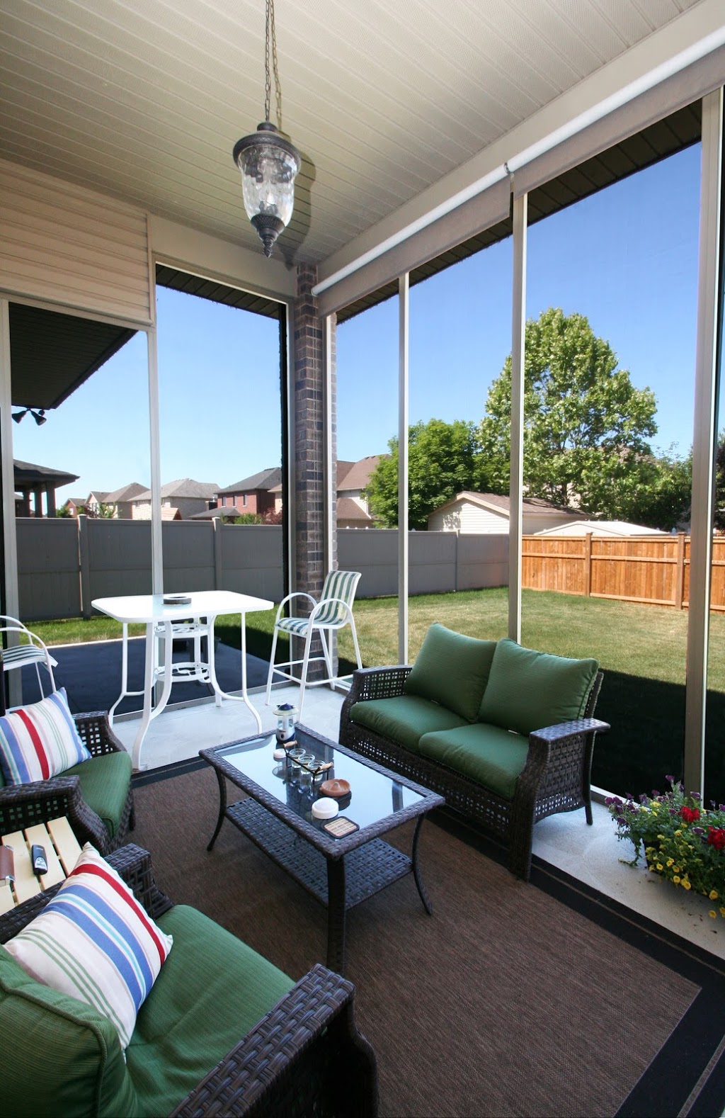 Seaton Sunrooms | 4600 Rhodes Dr Unit #2, Windsor, ON N8W 5C2, Canada | Phone: (519) 944-6006