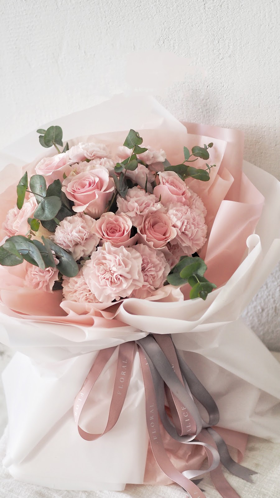 D.E.A.R. Arrangement & Design Ltd | 2672 Shelbourne St, Victoria, BC V8R 4L9, Canada | Phone: (250) 658-4846