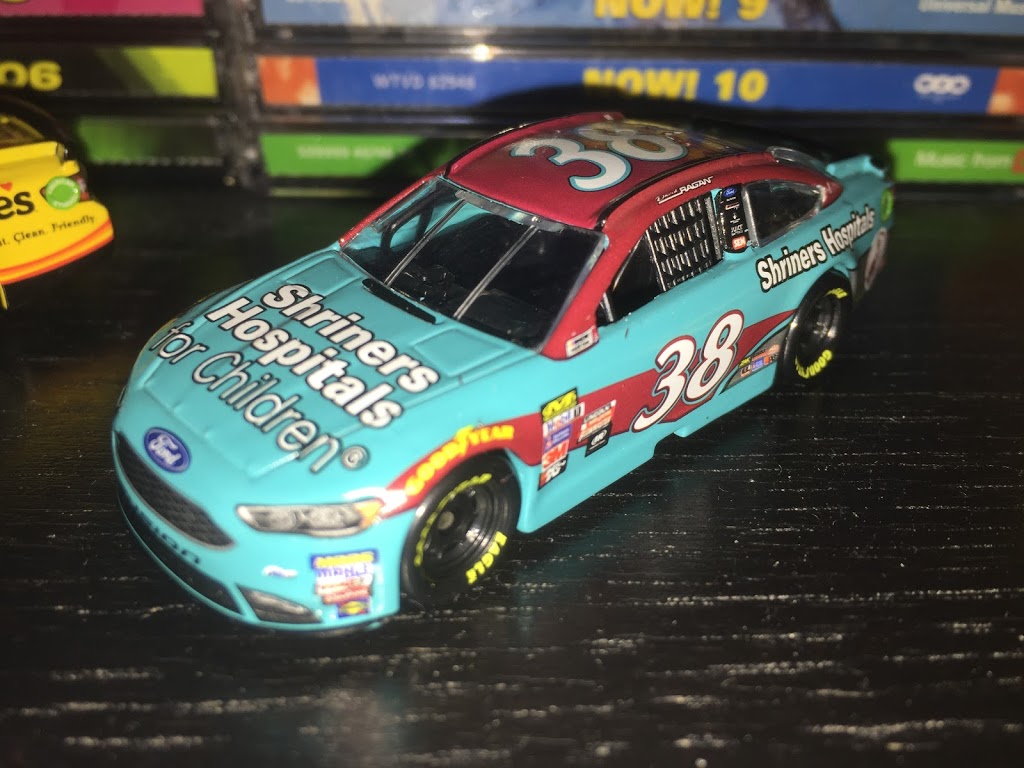 Darrils Diecast Collectibles Inc. | 600 Grandview St S, Oshawa, ON L1H 8P4, Canada | Phone: (905) 240-7223