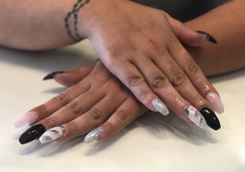 Ongles rive-sud | D-87 Rue St Pierre, Saint-Constant, QC J5A 1G7, Canada | Phone: (514) 730-8423