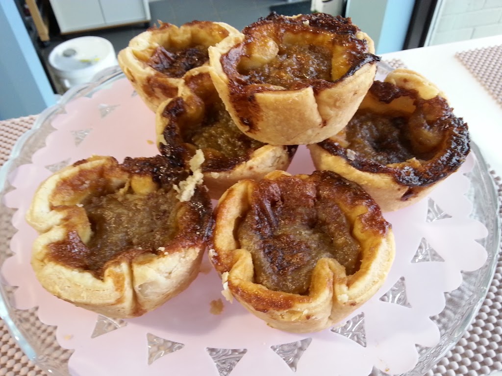 Double Frosted Bakery | 1133 Notre Dame Ave, Sudbury, ON P3A 2T7, Canada | Phone: (705) 566-2839