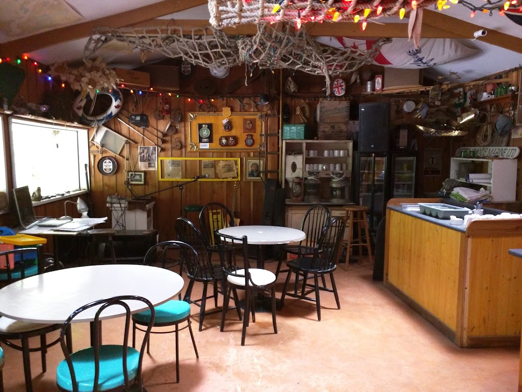 Rigger’s Pub Style Restaurant | Savary Island , BC, qathet Regional District, BC V0N 2G0, Canada | Phone: (604) 483-7699