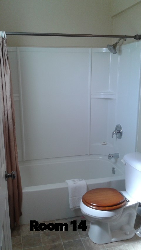 Berrys Motel | 73 Robie St, Truro, NS B2N 1K8, Canada | Phone: (902) 895-2823
