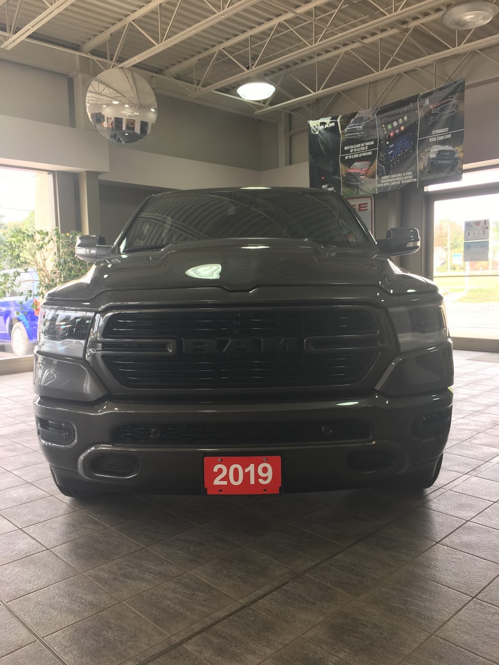 Voisin Chrysler Ltd. | 361 Arthur St S, Elmira, ON N3B 3N2, Canada | Phone: (519) 669-2831