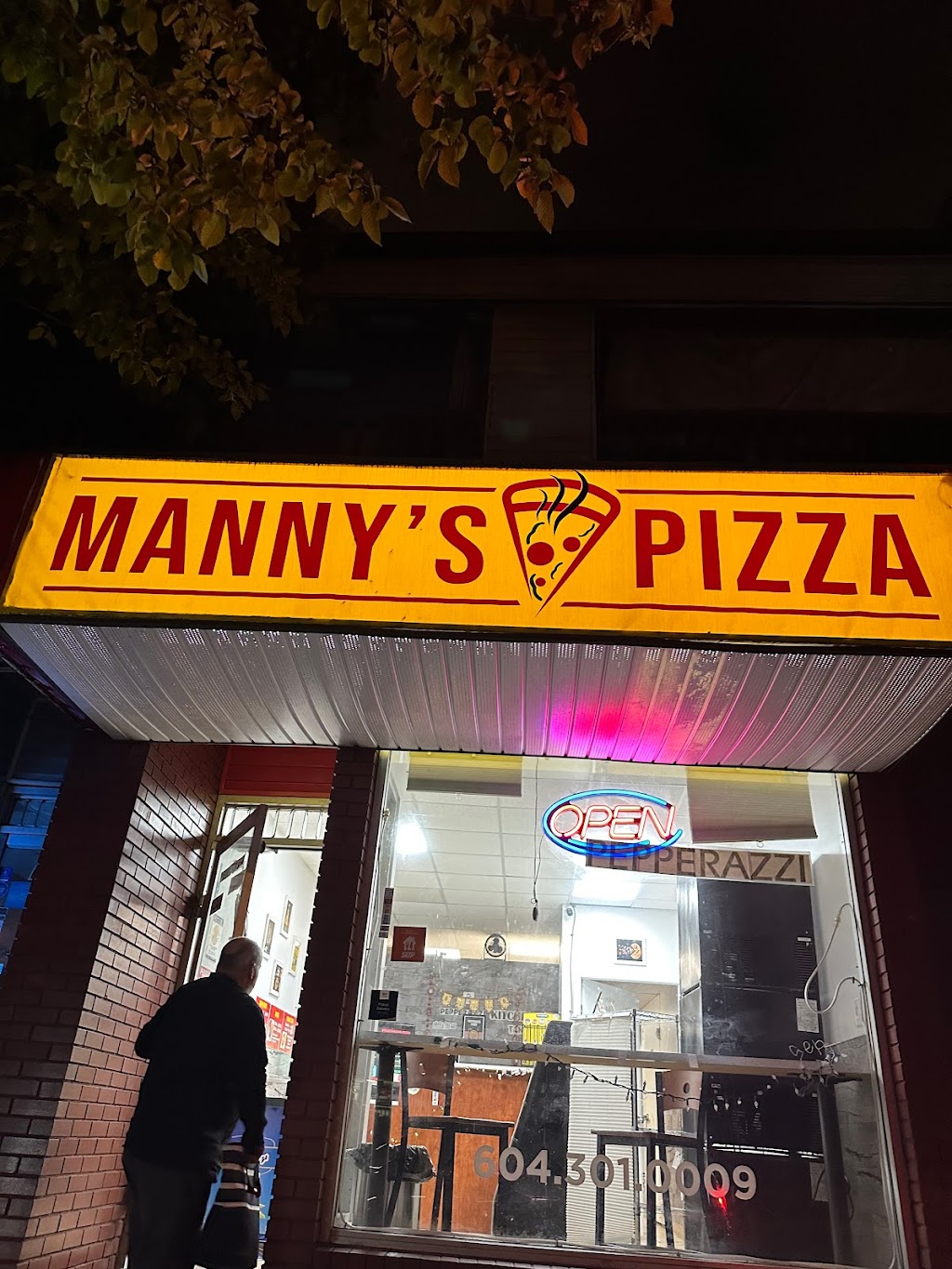 Mannys Pizza | 6440 Main St, Vancouver, BC V5W 2V4, Canada | Phone: (604) 301-0009