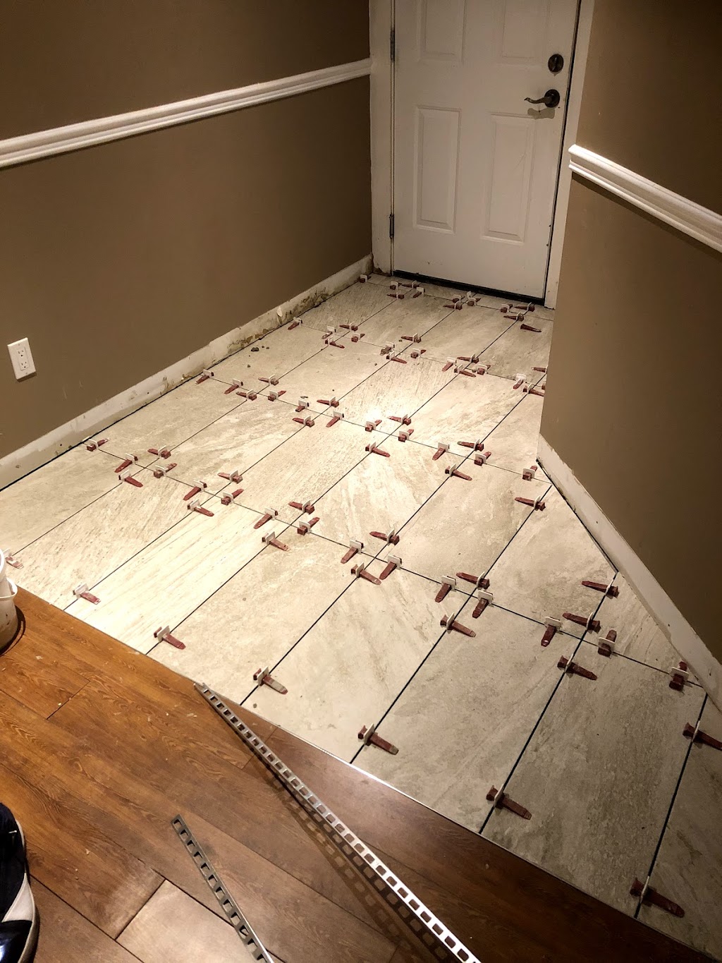 Guelph Lake Contracting | 85 Starview Crescent, Guelph, ON N1E 7A1, Canada | Phone: (647) 464-0815