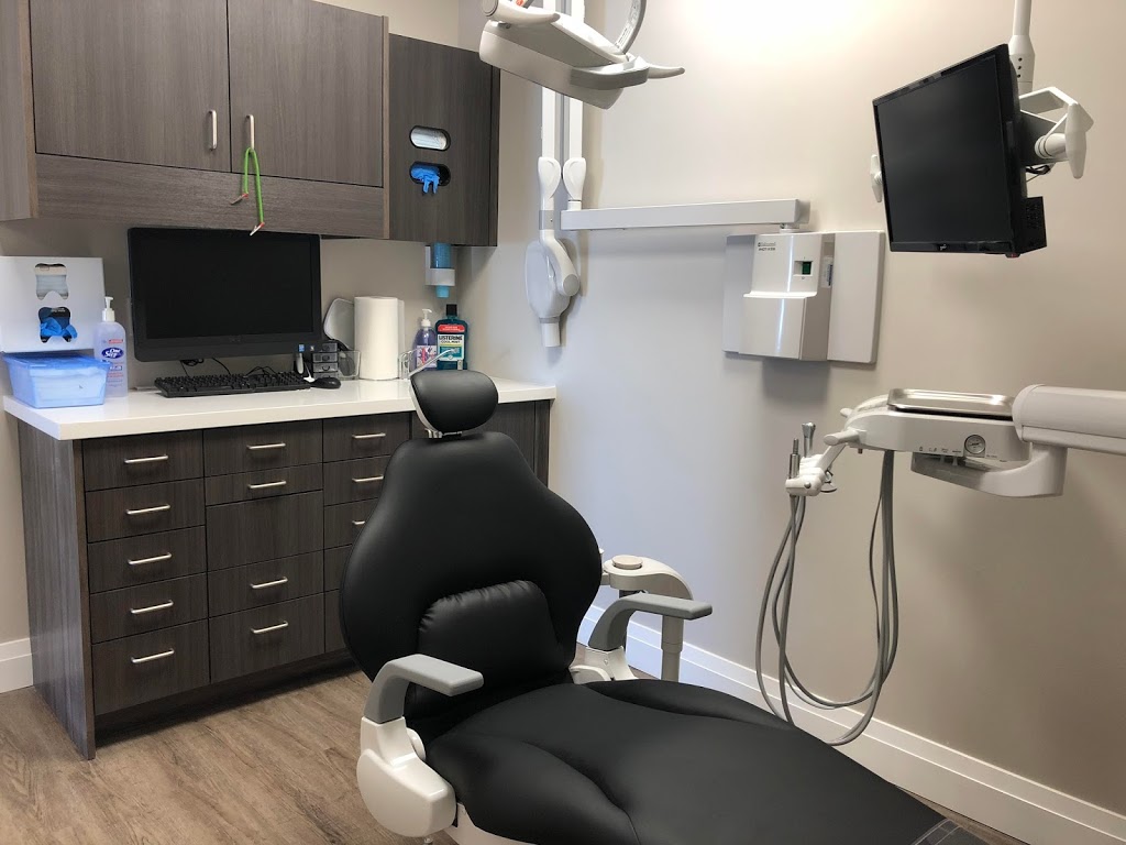 Balm Beach Dental | 159 Balm Beach Rd E, Tiny, ON L0L 2J0, Canada | Phone: (705) 245-3444