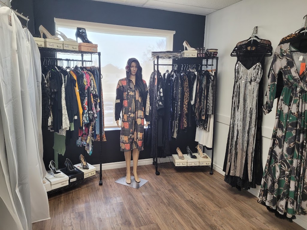 E and E Beauty Inc | 16610 Bayview Ave Unit 208, Newmarket, ON L3X 1X3, Canada | Phone: (905) 598-8884