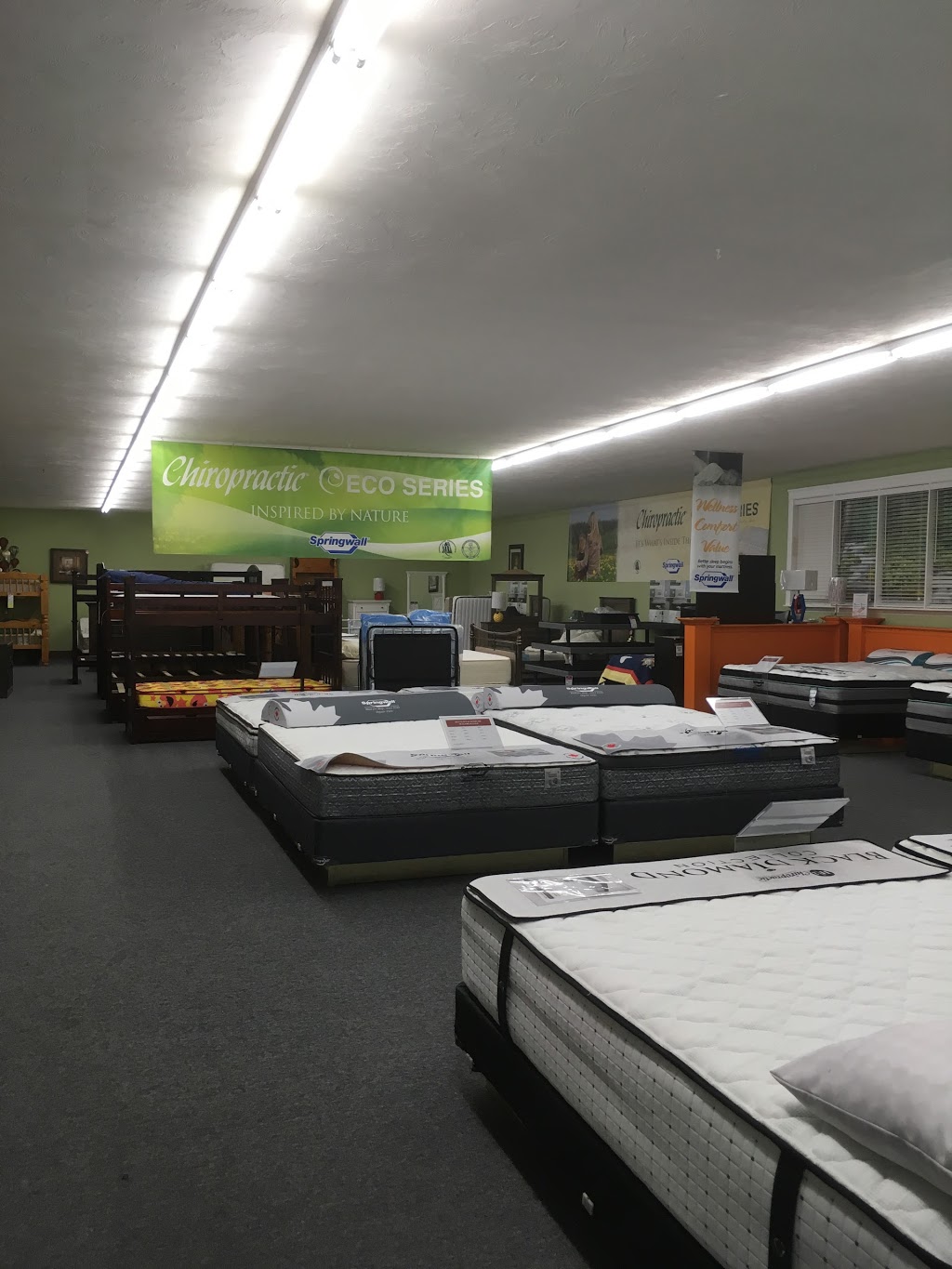 Renauds Furniture Ltd | 4327 NB-115, Saint-Antoine, NB E4V 2Z4, Canada | Phone: (506) 525-2493