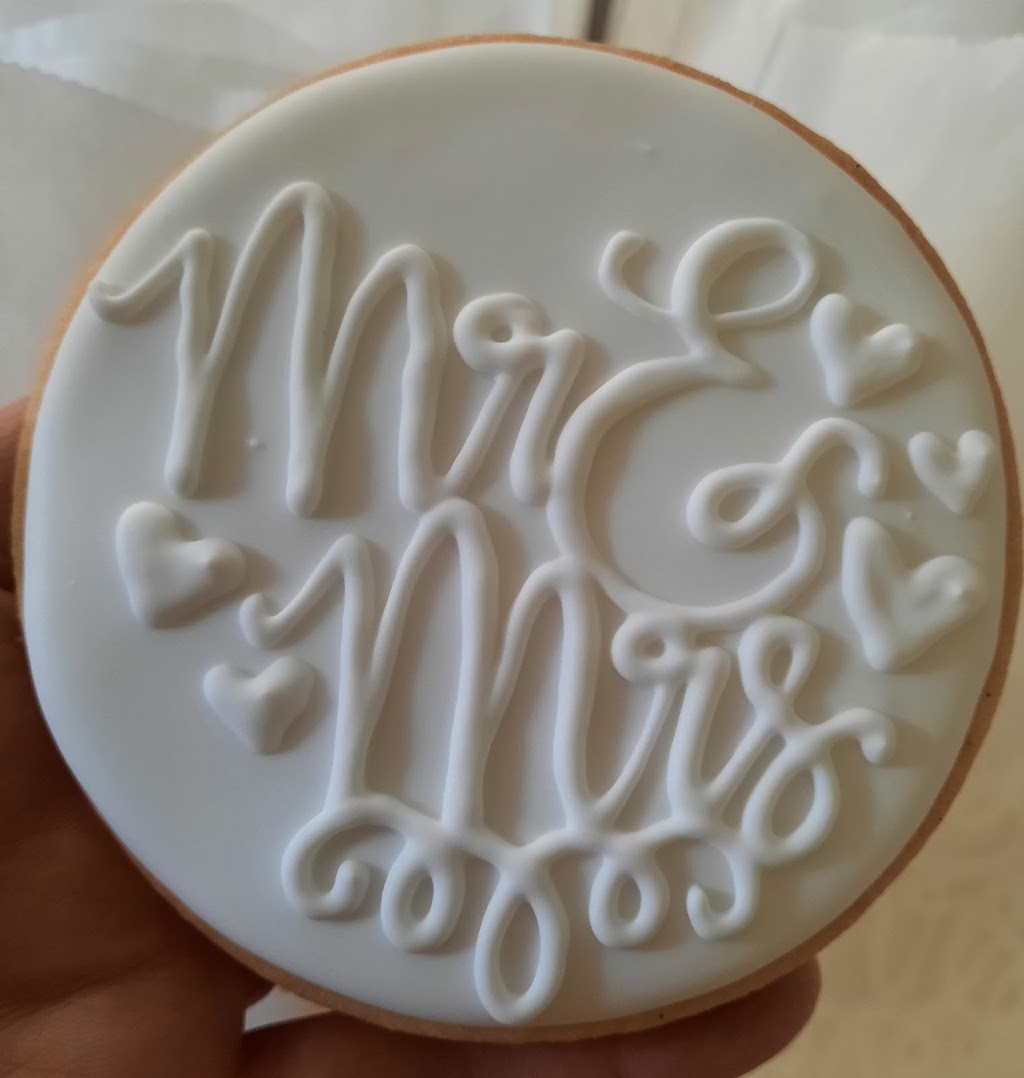 Sweet Handmade Cookies | 11 Metcalfe Dr, Bradford, ON L3Z 3C7, Canada | Phone: (905) 715-3214