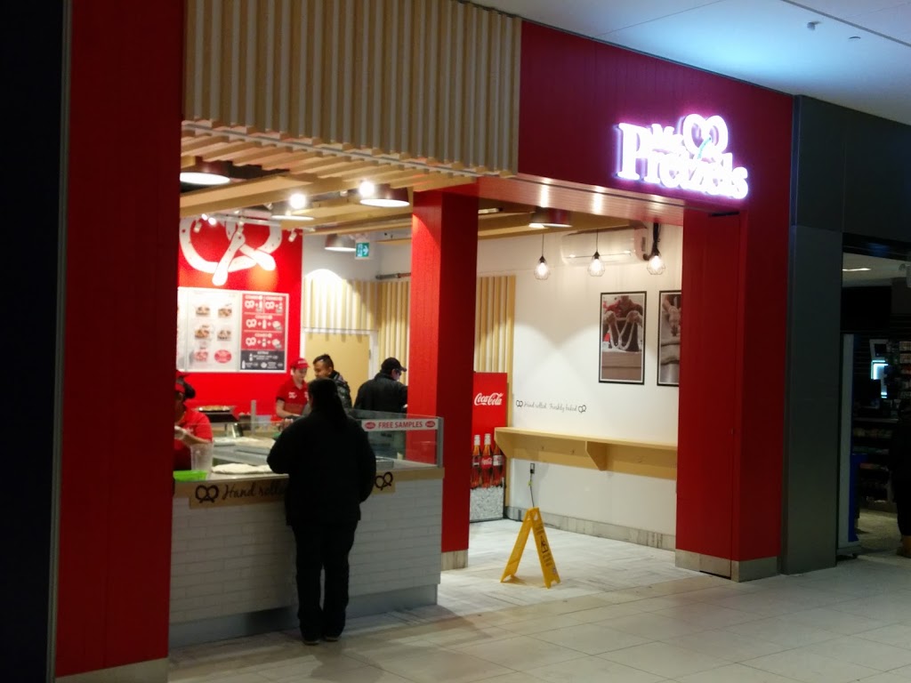 Mr Pretzels | 100 Bayshore Dr, Nepean, ON K2B 8C1, Canada | Phone: (613) 596-4698