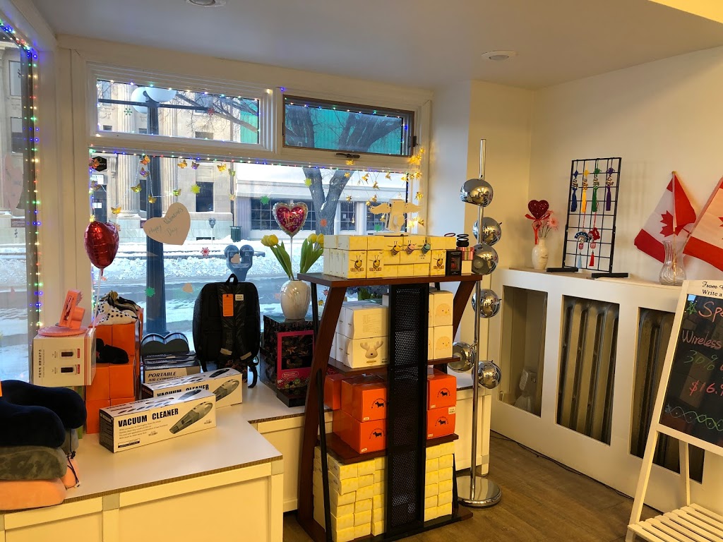 UNIQUE SK | 49 High St W, Moose Jaw, SK S6H 1S4, Canada | Phone: (306) 684-9888