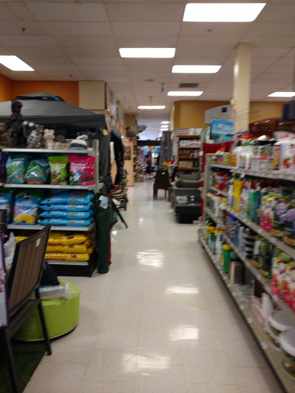 BMR La Coop Ste-Justine | 188 QC-204, Sainte-Justine, QC G0R 1Y0, Canada | Phone: (418) 383-3020