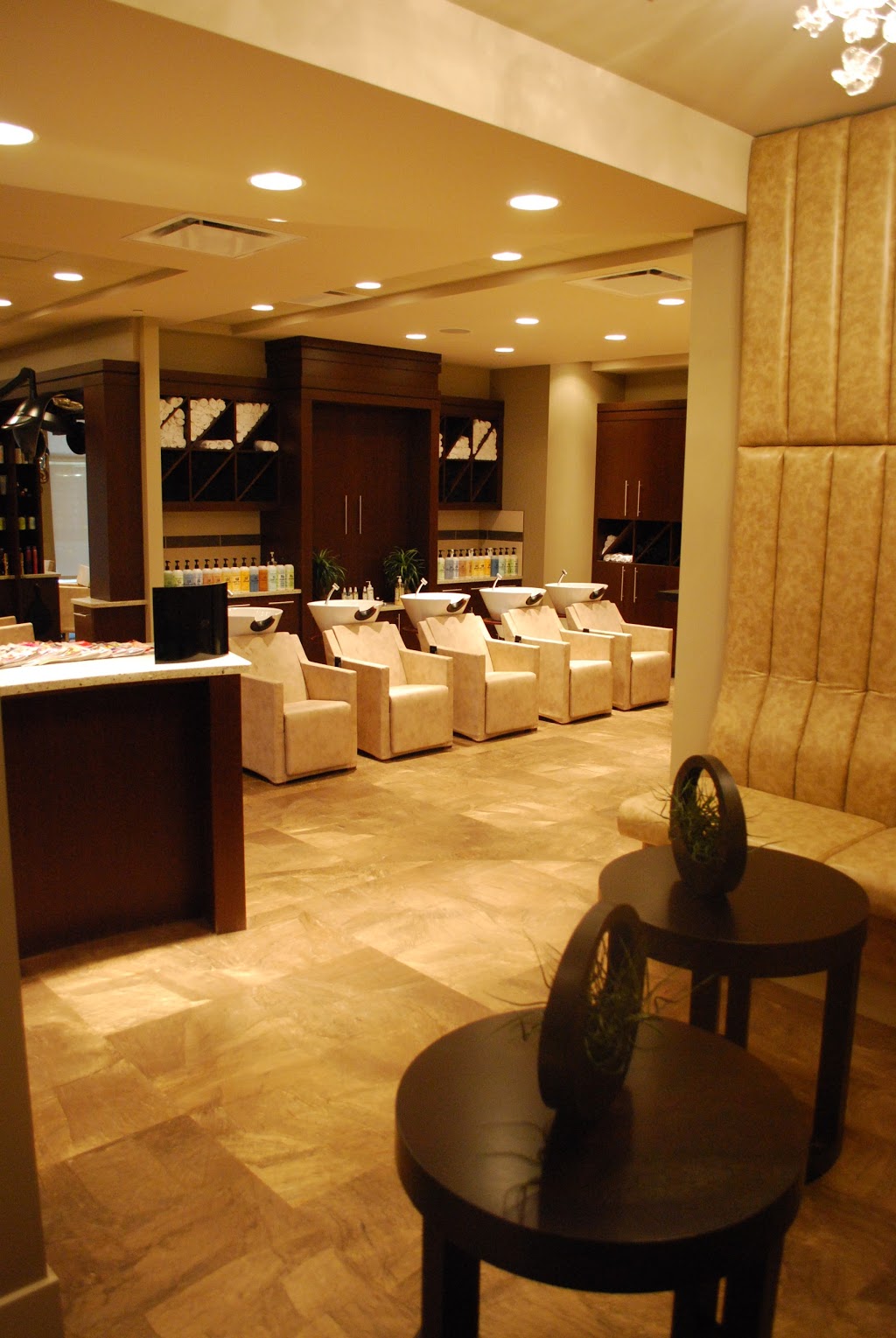 House of Toli Salon.Spa | 10 Aspen Stone Blvd SW #2144, Calgary, AB T3H 0K3, Canada | Phone: (403) 289-8654