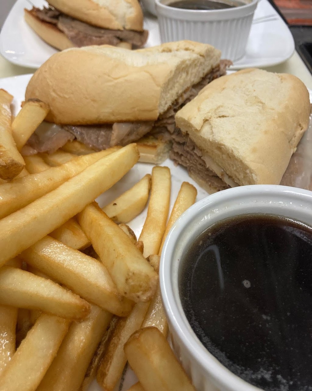 Jaffray Pub & Sunrise Grill | 2359 BC-3, Jaffray, BC V0B 1T0, Canada | Phone: (250) 429-3080
