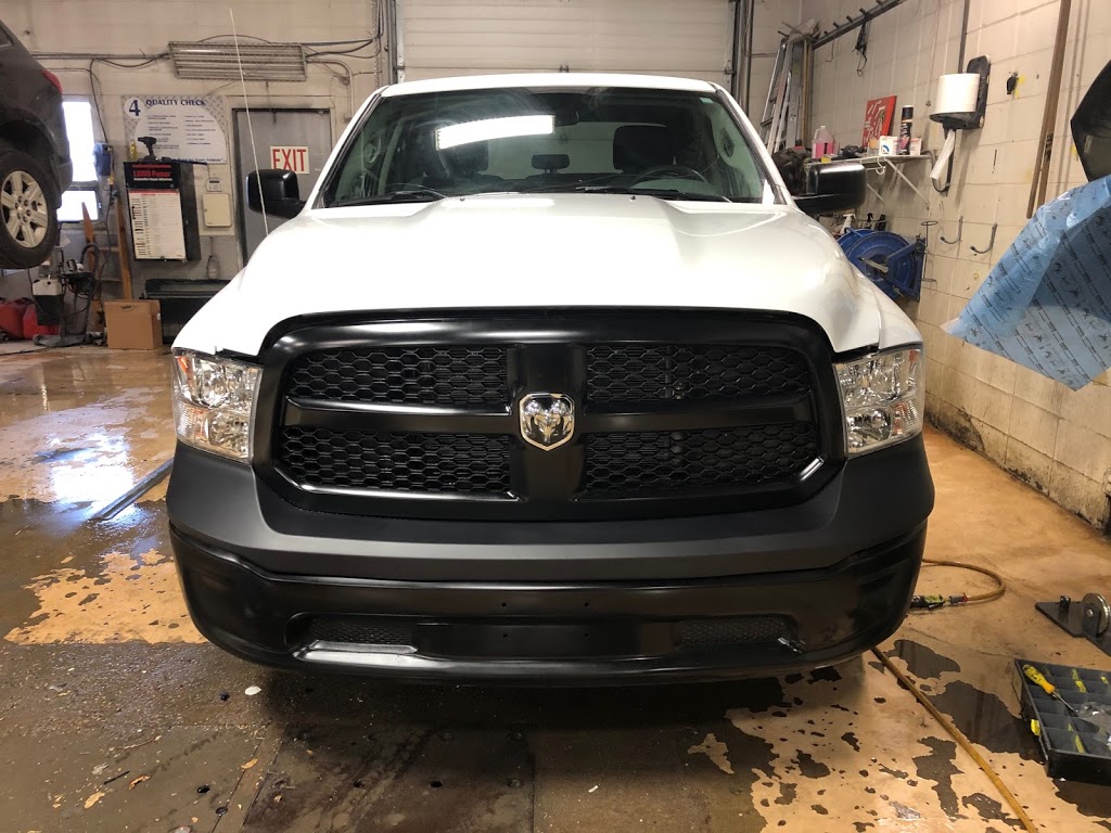 Robertson Bodyworks | 5230 99 St NW, Edmonton, AB T6E 3N7, Canada | Phone: (780) 437-9500