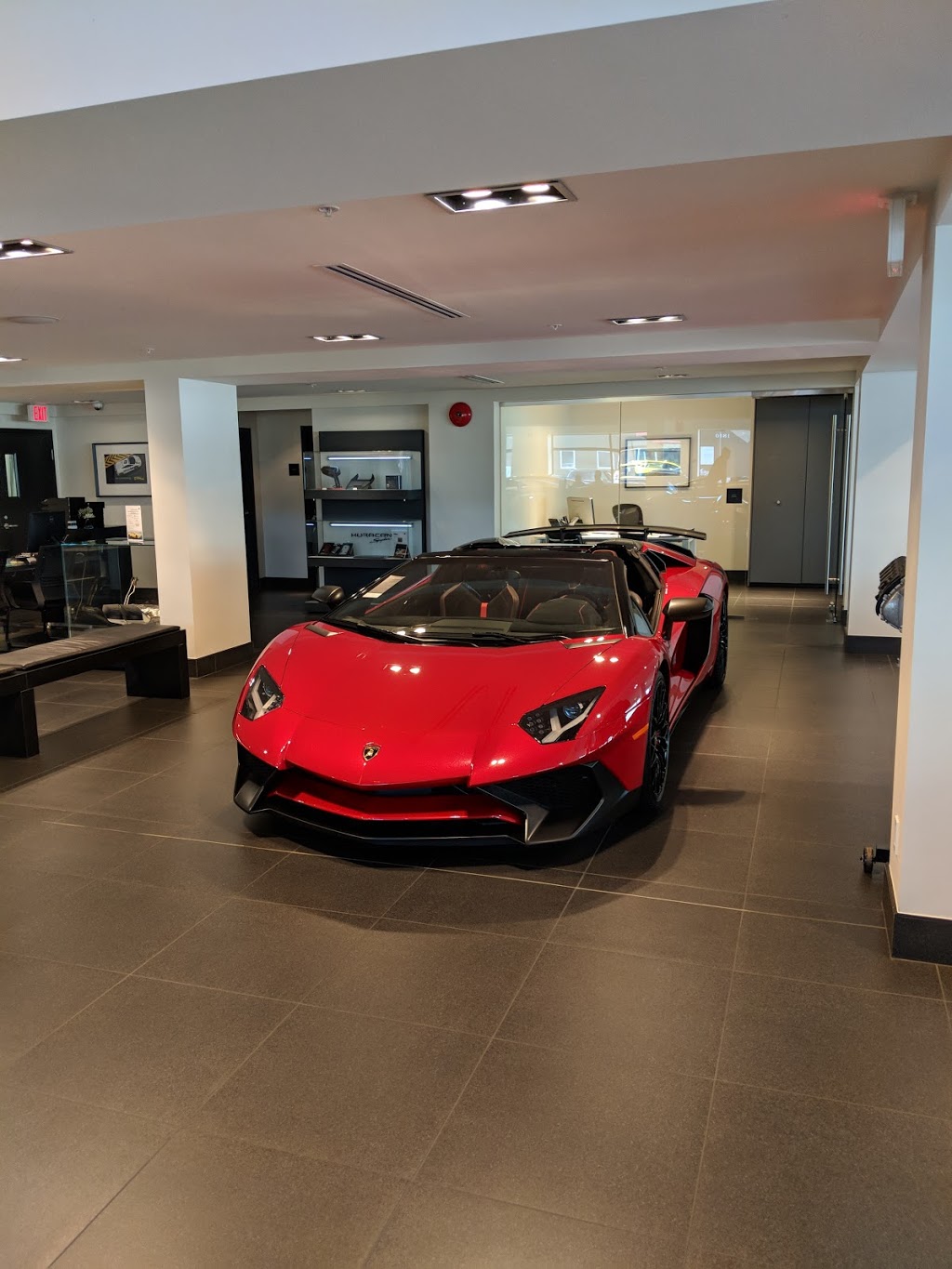 Lamborghini Vancouver | 1720 W 2nd Ave, Vancouver, BC V6J 1H6, Canada | Phone: (604) 738-3931