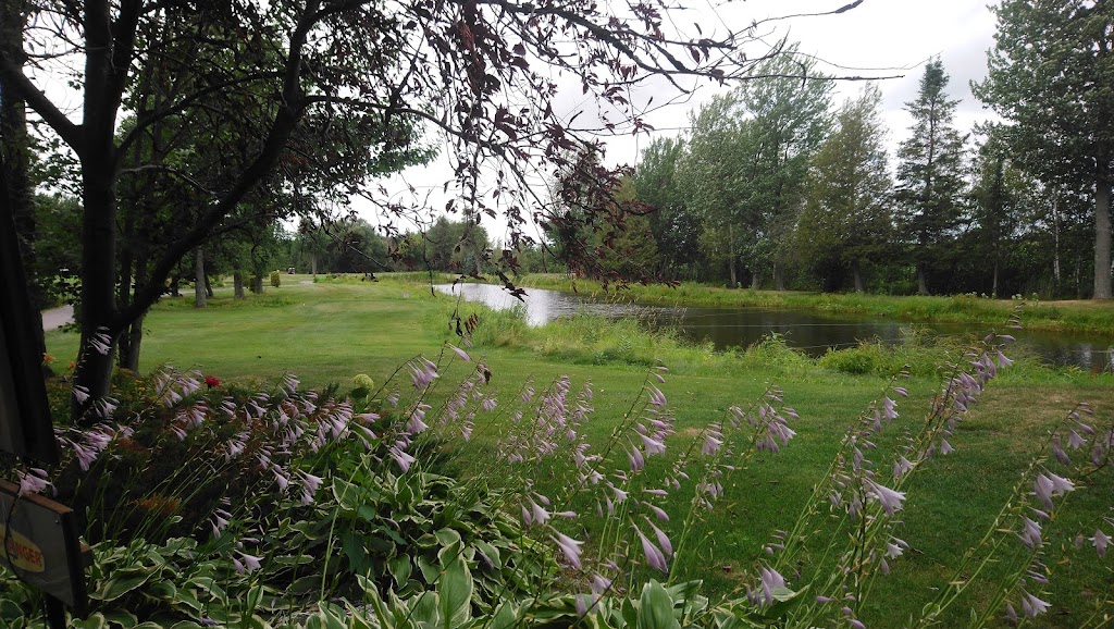 Club De Golf Canton Inc | 5 QC-116, Warwick, QC J0A 1M0, Canada | Phone: (819) 358-6769