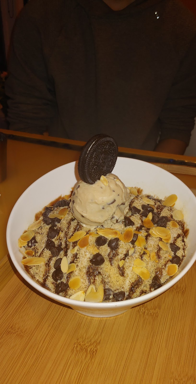 Café Login | 100 Steeles Ave W, Thornhill, ON L4J 7Y1, Canada | Phone: (905) 597-1549