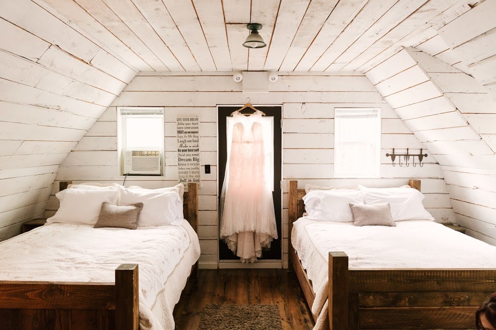 Thistle Lane Guesthouse B & B | Box 622 0R0, Grunthal, MB R0A 0R0, Canada | Phone: (204) 434-6192