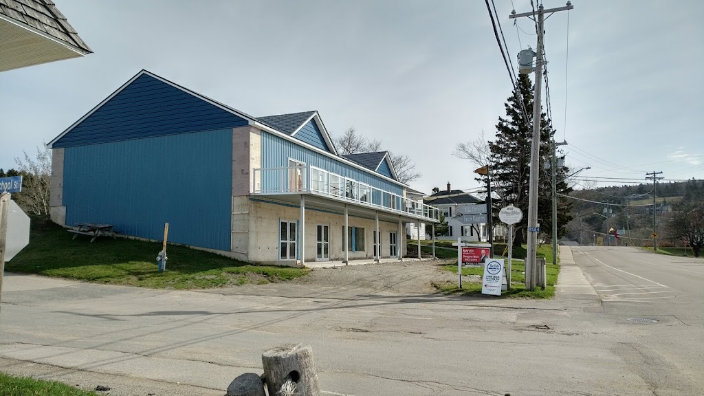 Alma Activity Ctr | 8 School St, Alma, NB E4H 1L2, Canada | Phone: (506) 887-6127