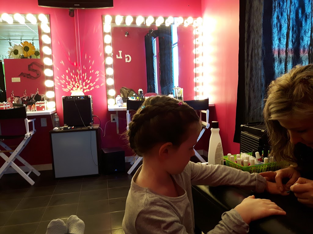 Sharkeys Cuts For Kids | 759 Pembina Hwy #3, Winnipeg, MB R3M 2L9, Canada | Phone: (204) 414-4550