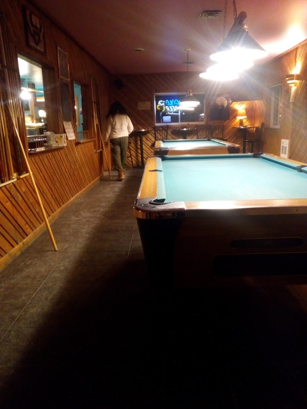 Tall Teepee family restaurant | 8567 45, Roseneath, ON K0K 2X0, Canada | Phone: (905) 352-3147