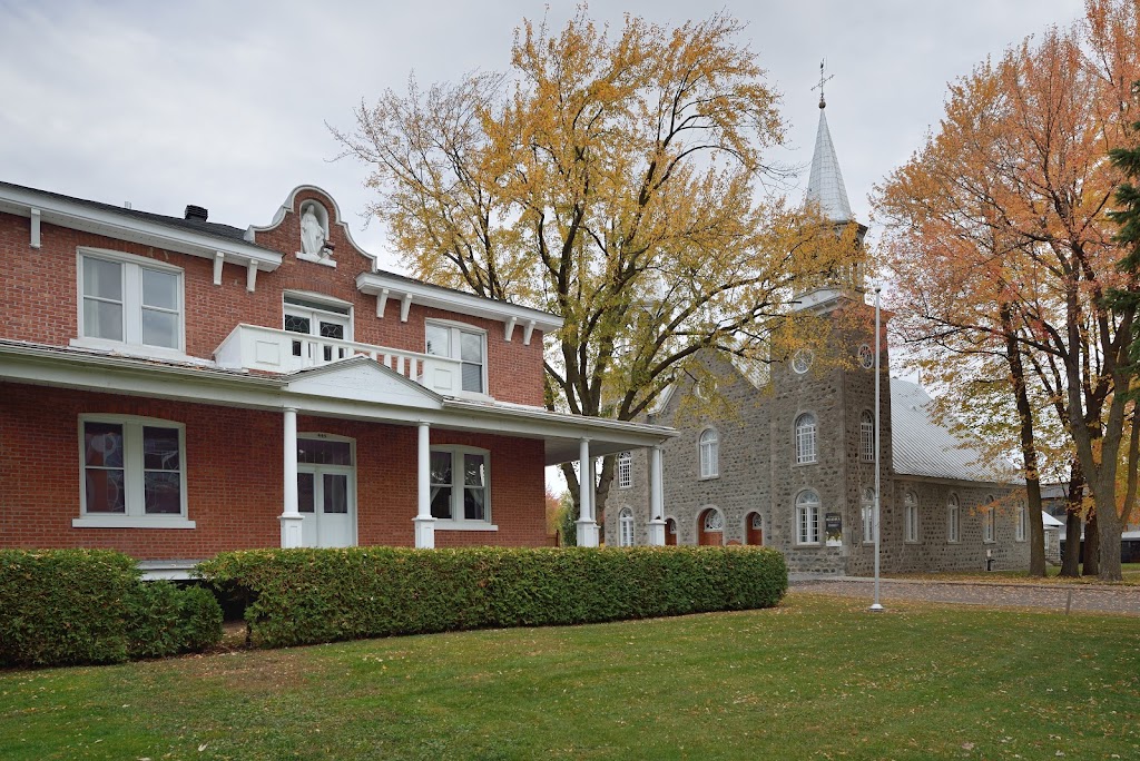 Purification of the Blessed Virgin Mary | 445 Rue Notre-Dame, Repentigny, QC J6A 2T3, Canada | Phone: (450) 581-2484